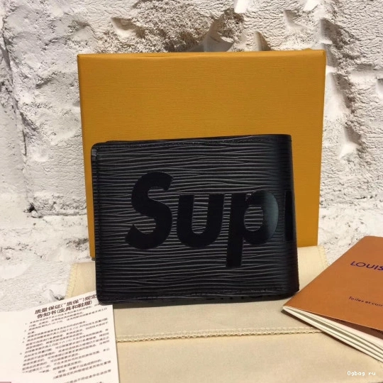 pocket Louis supreme wallet Vuitton 0819